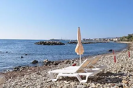 Sleeps 6 Air Con Βίλα