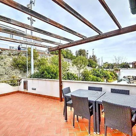 Sleeps 6 Air Con Βίλα